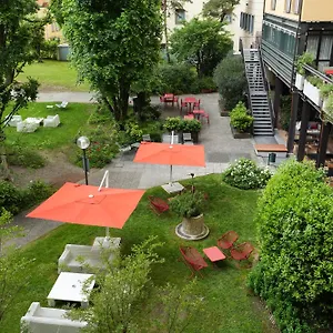 Mercure Centro Болонья